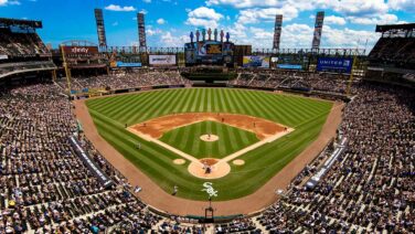 CHICAGO, IL &#8211; JULY 01: A general wide view of the field during a game between the Texas Rangers and the Chicago White Sox on July 1, 2017, at Guaranteed Rate Field, in Chicago, IL. (Photo by Patrick Gorski/Icon Sportswire)
